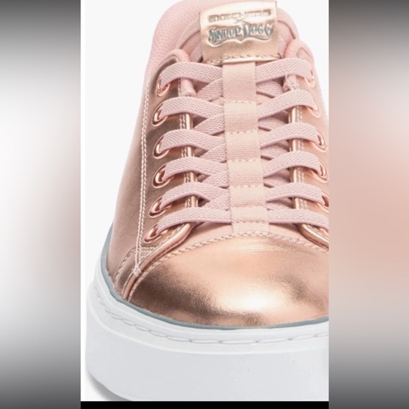 New Skechers x Snoop Dogg Slip-Ins Snoop Velvet Snoop Women's Slip On Size 7.5 - Picture 3 of 15